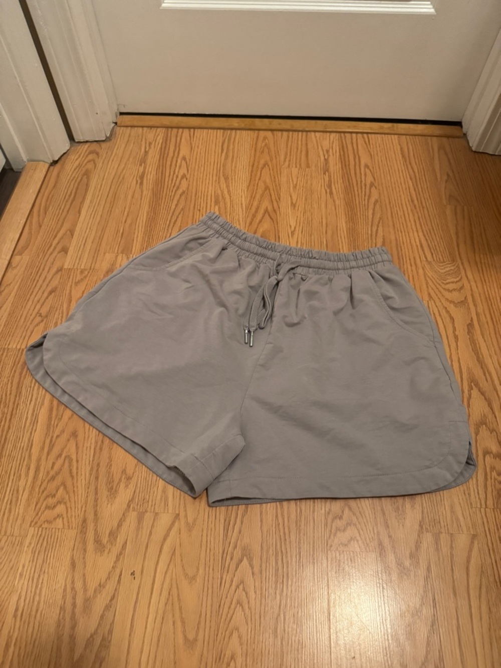 Elastic-Waist Casual Shorts - Gray